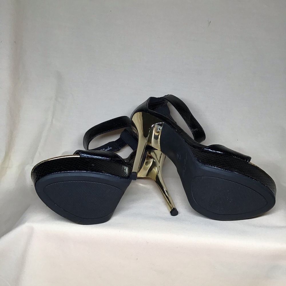 Anne Michelle, Socialite, black heels, size 6 - Picture 5 of 7